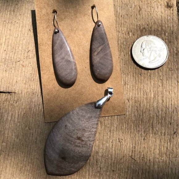 Natural Texture Agate Pendant & Earring Set - Picture 1 of 7